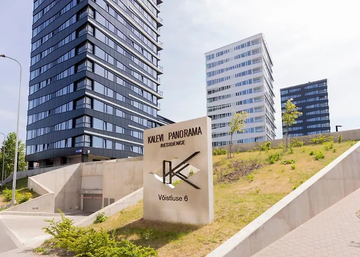 Beautiful Next To The Kalev Stadium アパート *